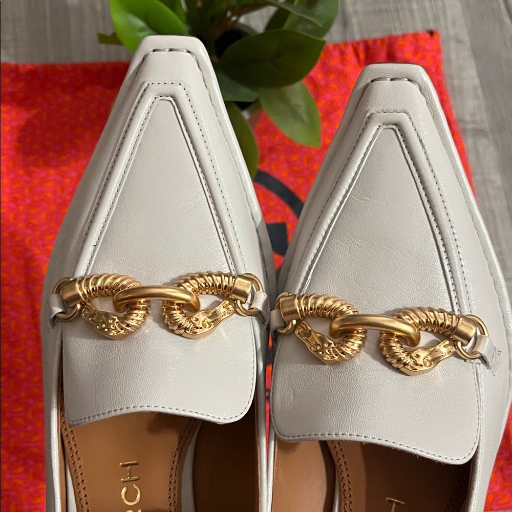 Tory Burch Jessa Shoes - Picture 10 of 16